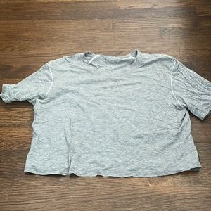 Lululemon Cropped Short Sleeve Grey Tee - Size 4